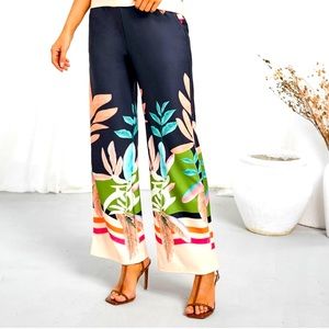 Emery Rose Beachy Floral Black Wide Leg Trouser Pants